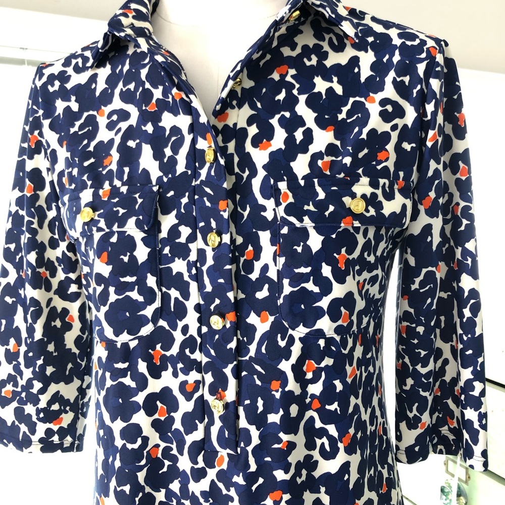 Jude Connally blue and white dress cheetah collar